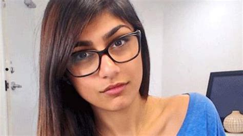 mia khalifa twitter|@miasakhalif .